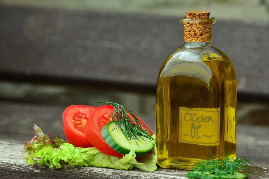 Olive Oil Daily: A Simple Step Towards Dementia Risk Reduction